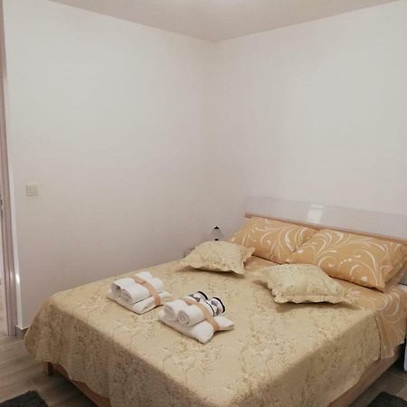 Apartment White 普拉 外观 照片