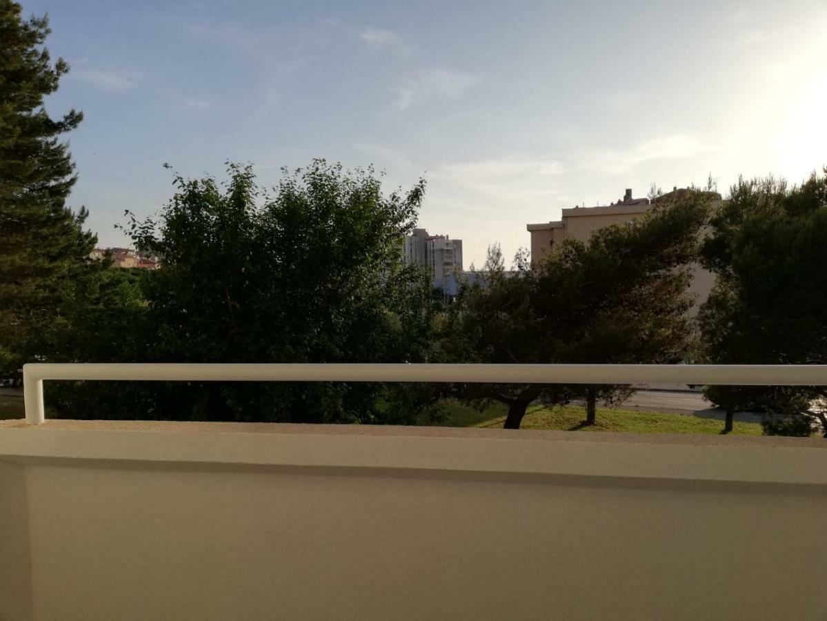 Apartment White 普拉 外观 照片