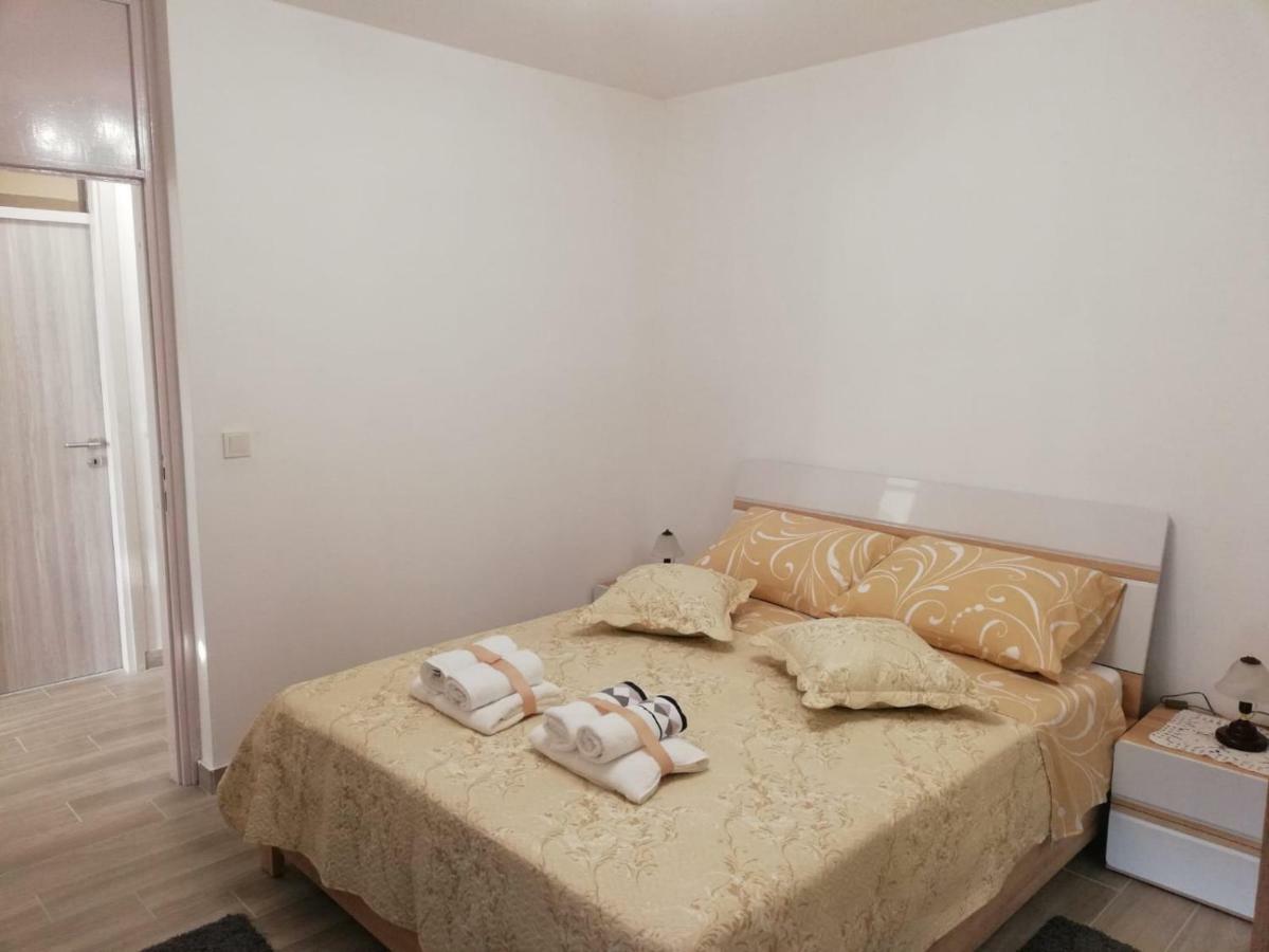 Apartment White 普拉 外观 照片