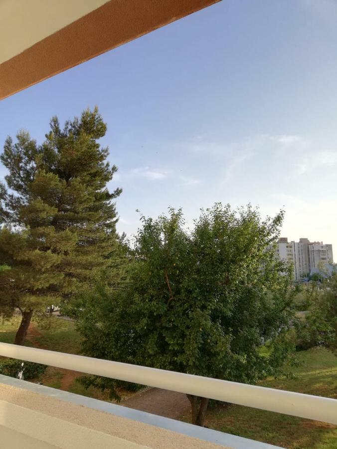 Apartment White 普拉 外观 照片